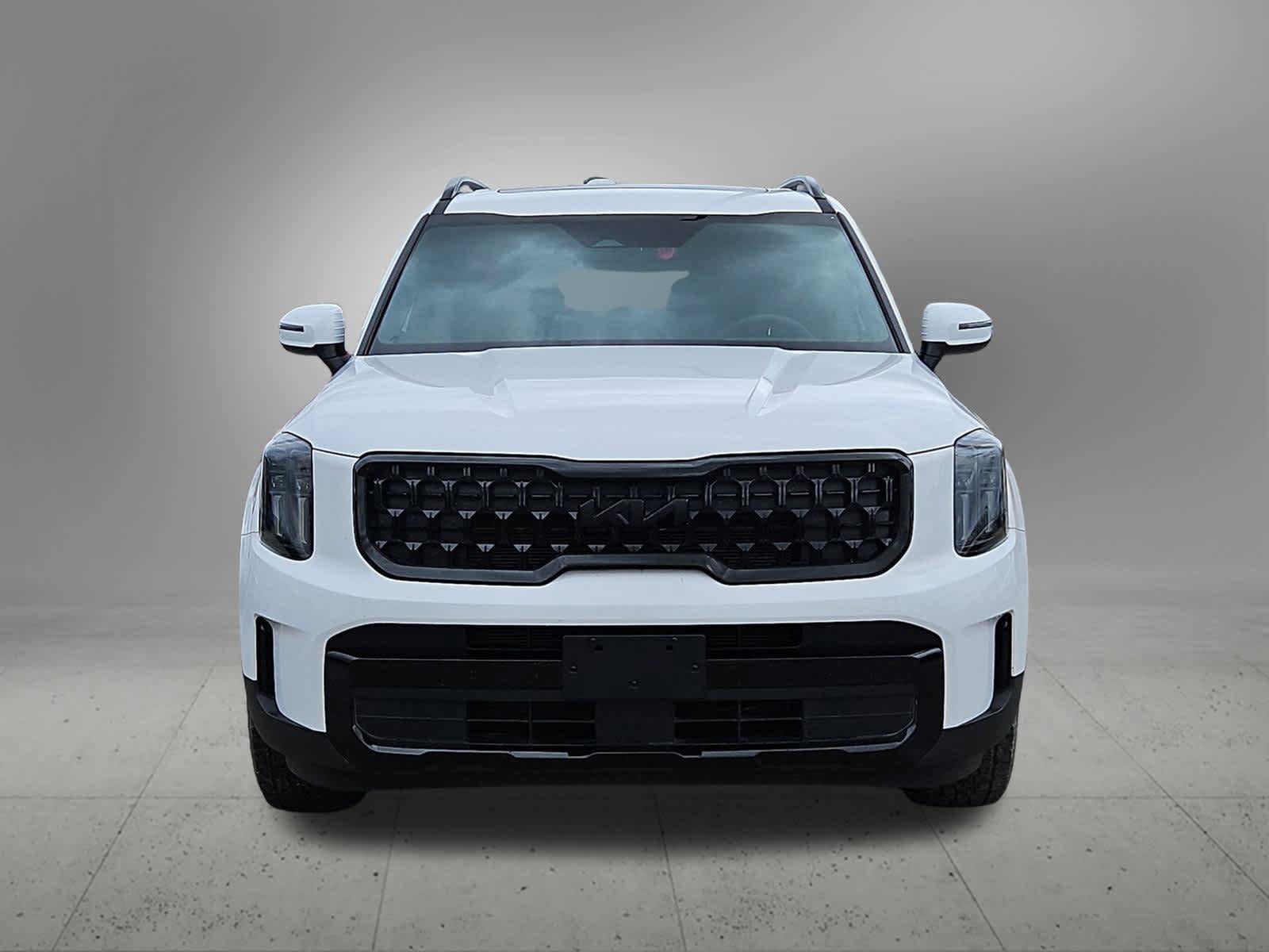 Certified 2025 Kia Telluride AWD image 9