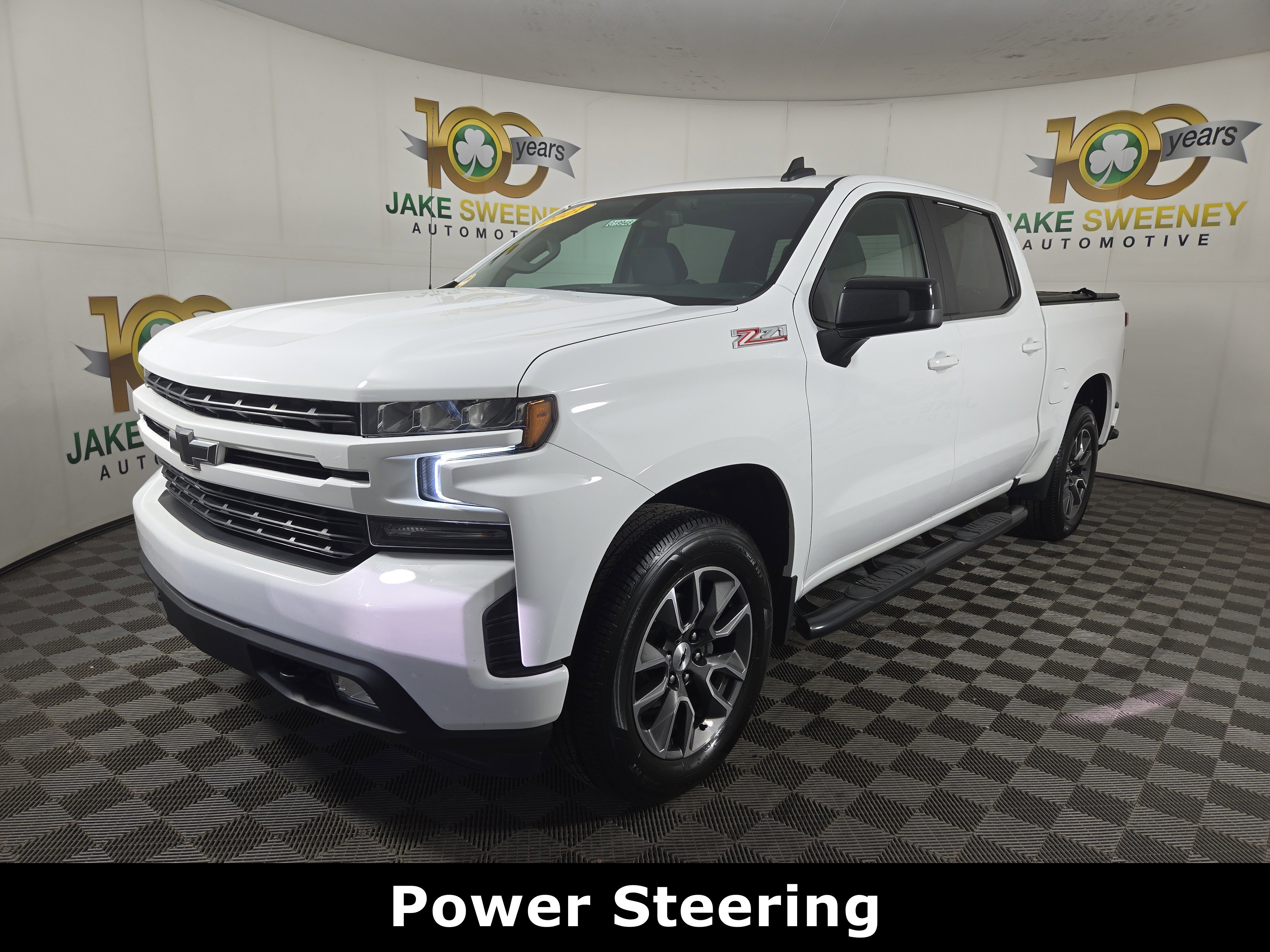 Certified 2021 Chevrolet Silverado 1500 RST w/ Z71 Off-Road Package AWD/4WD image 3