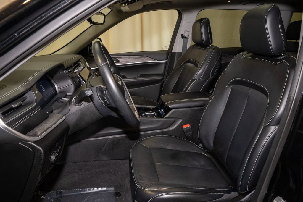 Used 2021 Jeep Grand Cherokee L Limited image 14