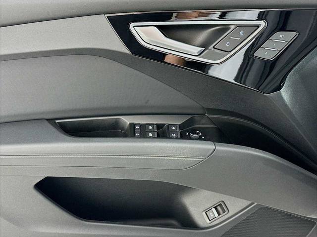 Certified 2023 Audi Q4 e-tron Premium w/ Premium Plus RWD image 17