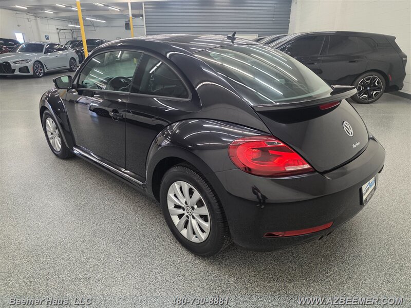 Used 2019 Volkswagen Beetle 2.0T FWD image 6