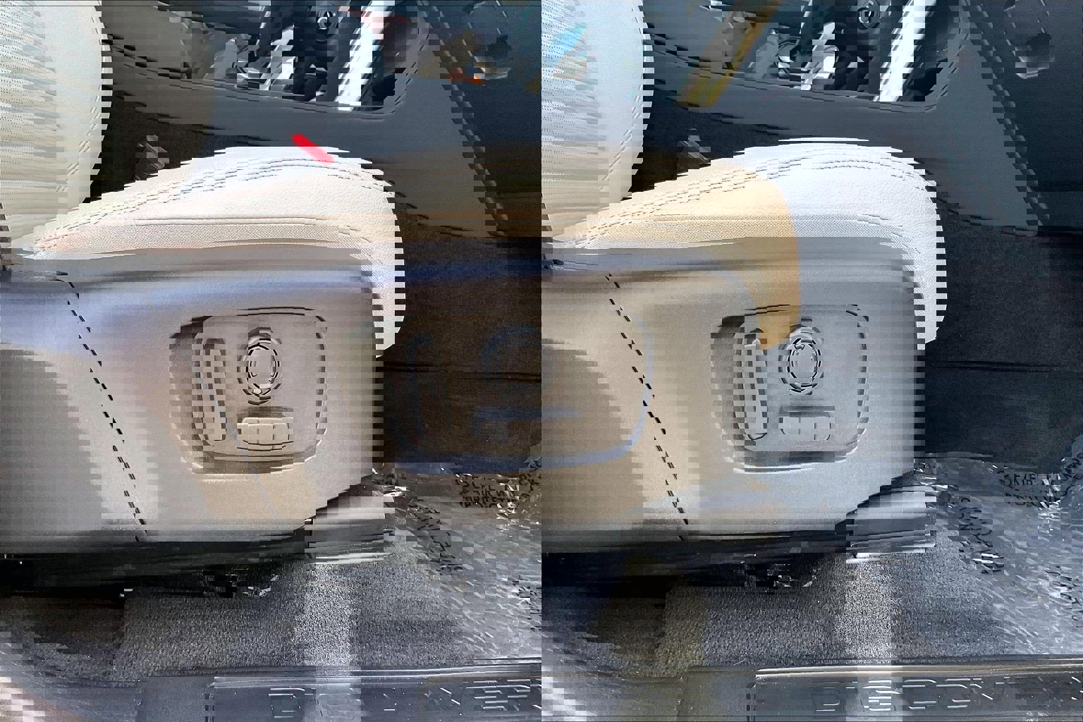 Used 2024 Land Rover Discovery Sport S AWD/4WD image 35