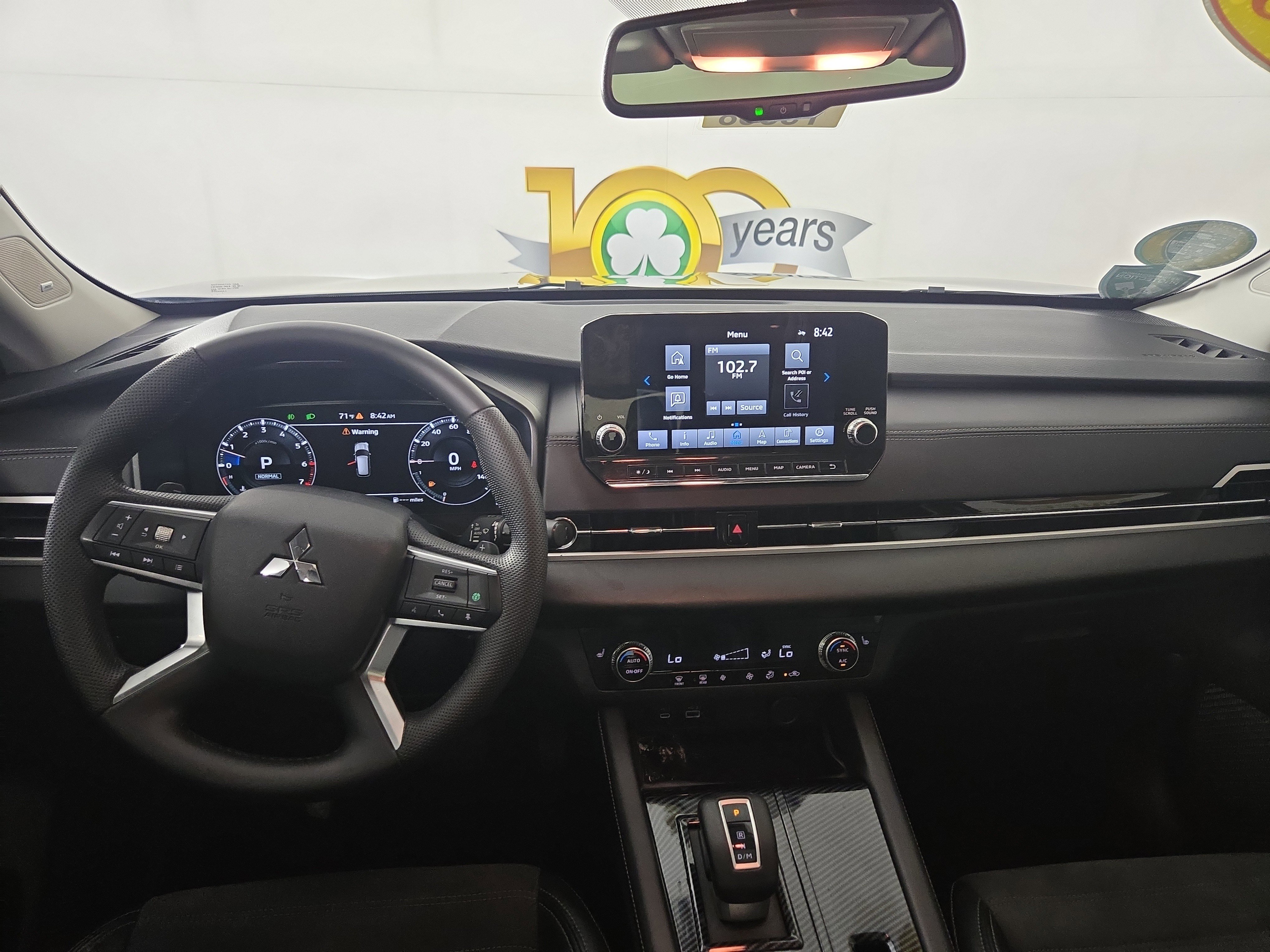 Used 2023 Mitsubishi Outlander SE FWD image 13