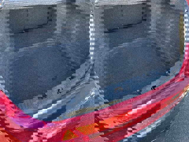 Used 2017 Ford Taurus Limited FWD image 9