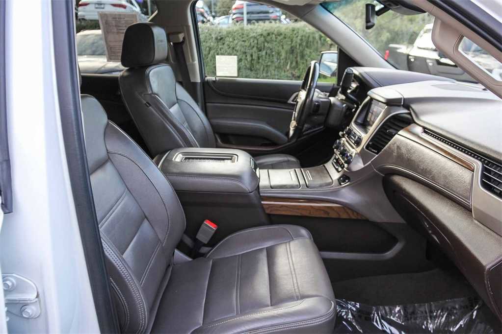 Used 2020 GMC Yukon Denali w/ Open Road Package image 17