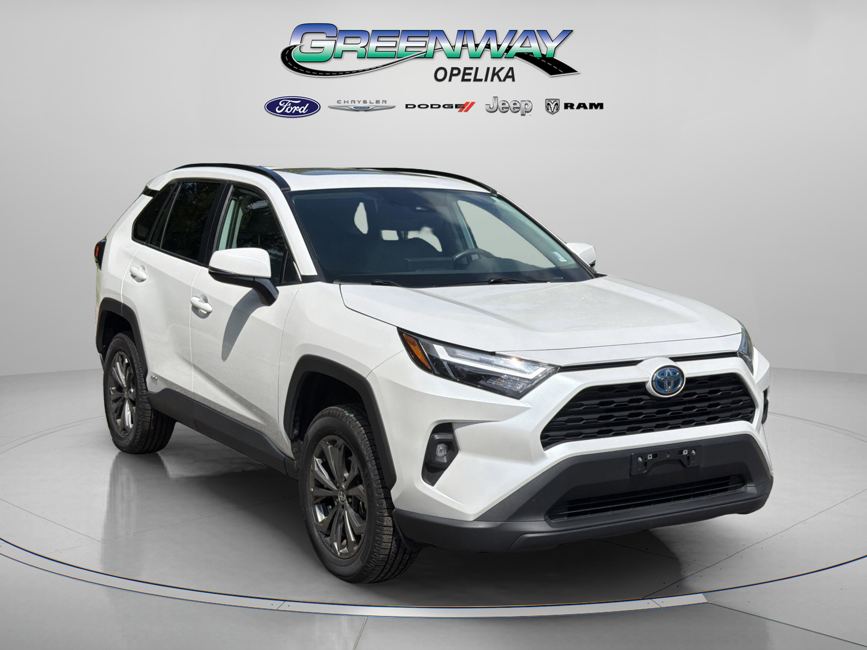 Used 2024 Toyota RAV4 XLE Premium w/ Weather Package AWD/4WD image 1