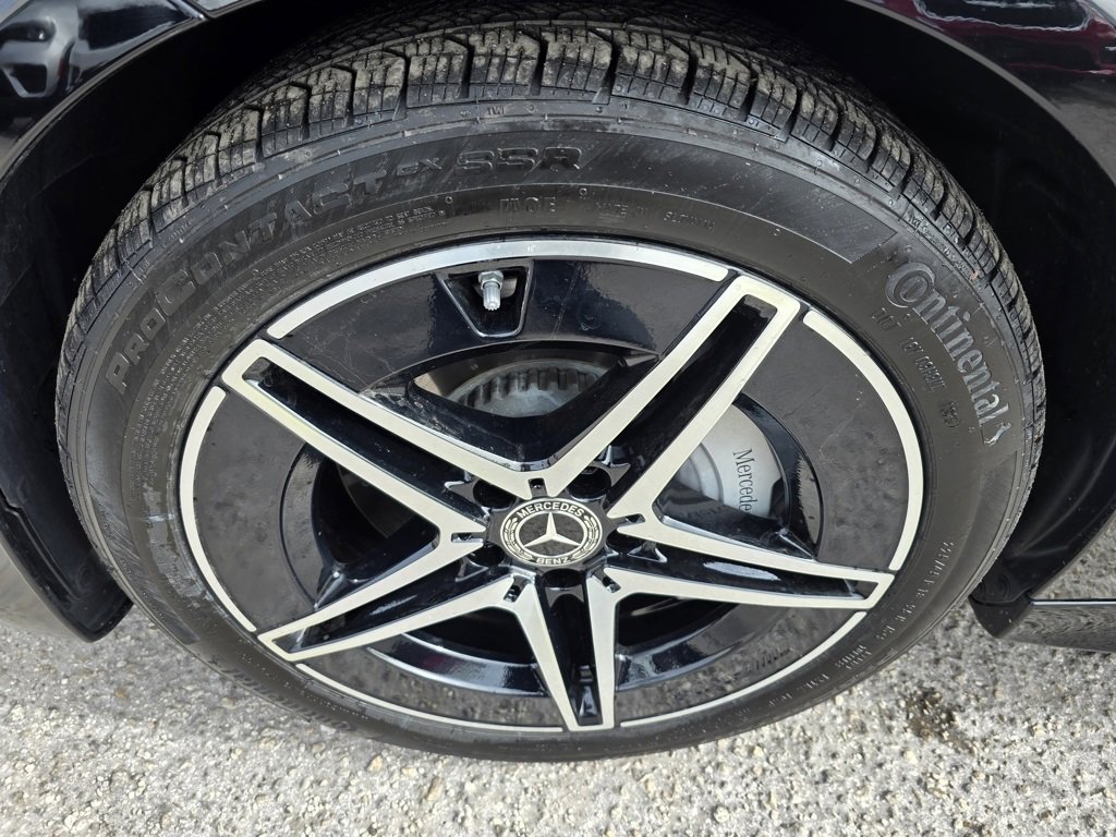 Used 2024 Mercedes-Benz C 300 Sedan image 10