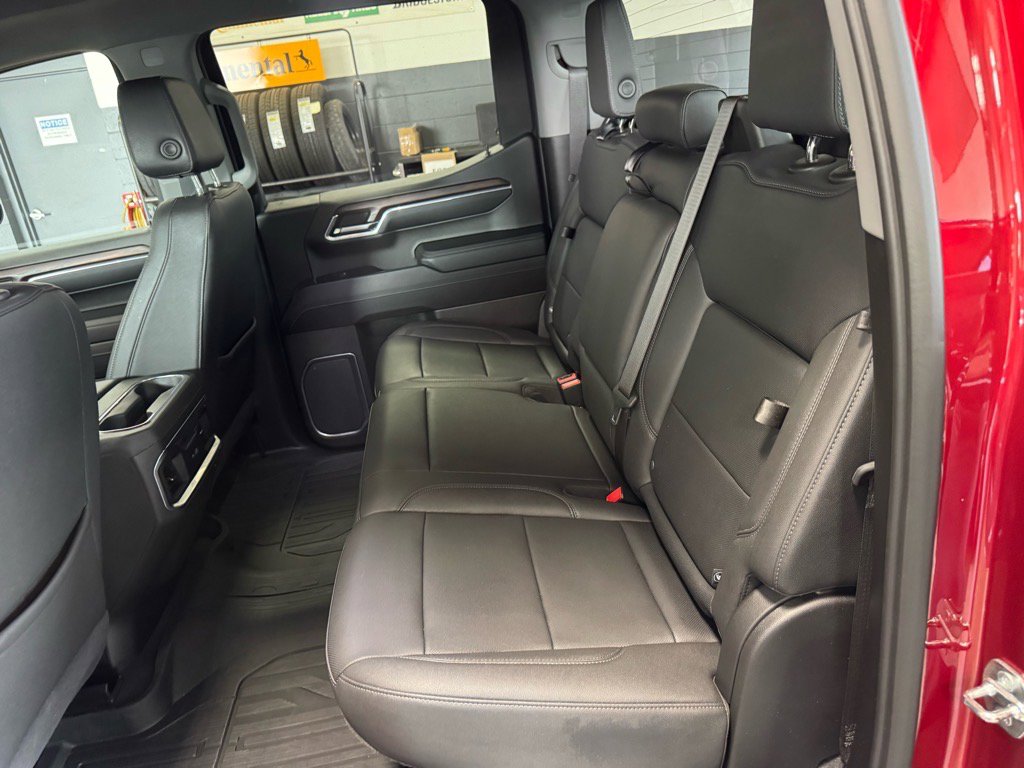 Used 2023 GMC Sierra 1500 SLT w/ SLT Premium Package image 13
