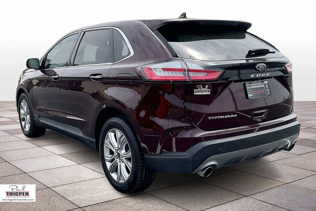 Certified 2021 Ford Edge Titanium image 2