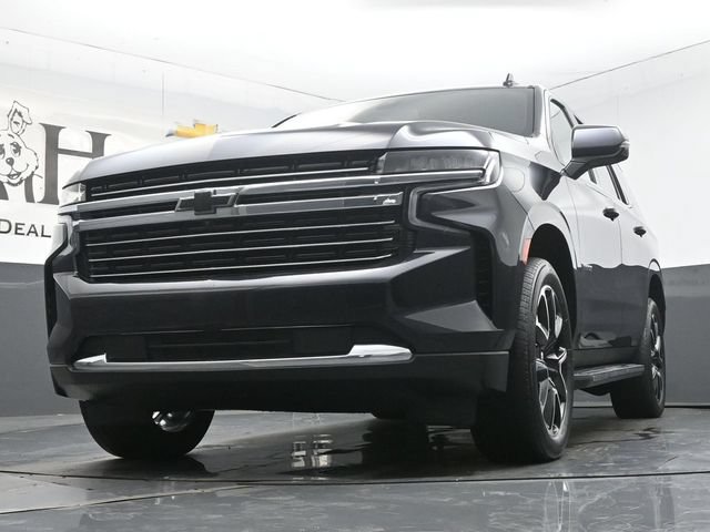 Used 2022 Chevrolet Tahoe LT w/ Luxury Package AWD/4WD image 4