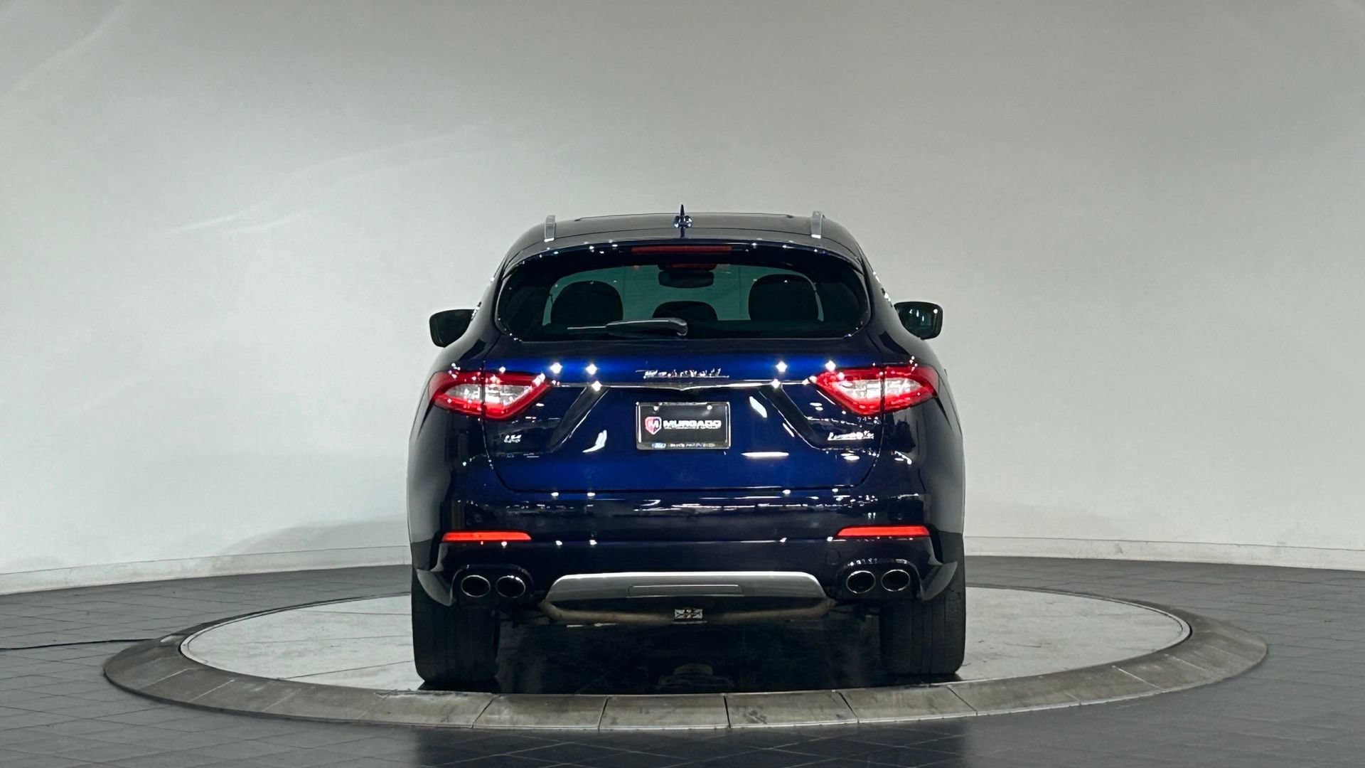 Used 2019 Maserati Levante GranLusso AWD/4WD image 8
