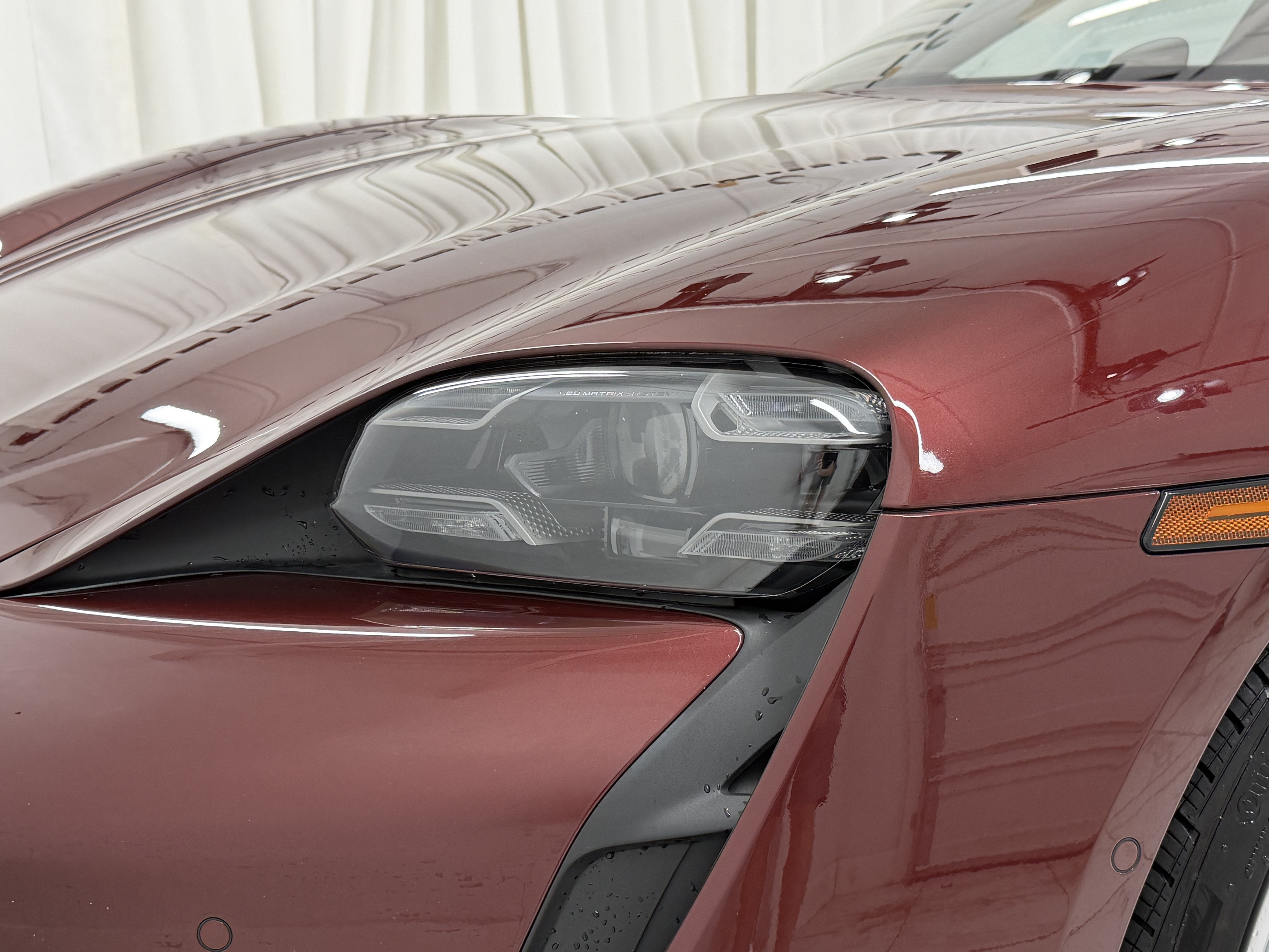 Certified 2022 Porsche Taycan 4S AWD/4WD image 17