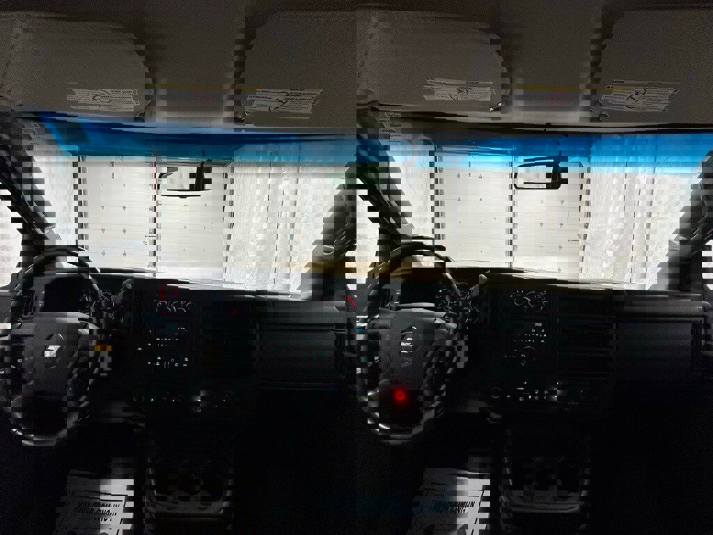 Used 2022 Chevrolet Express 3500 w/ Power Convenience Package image 32