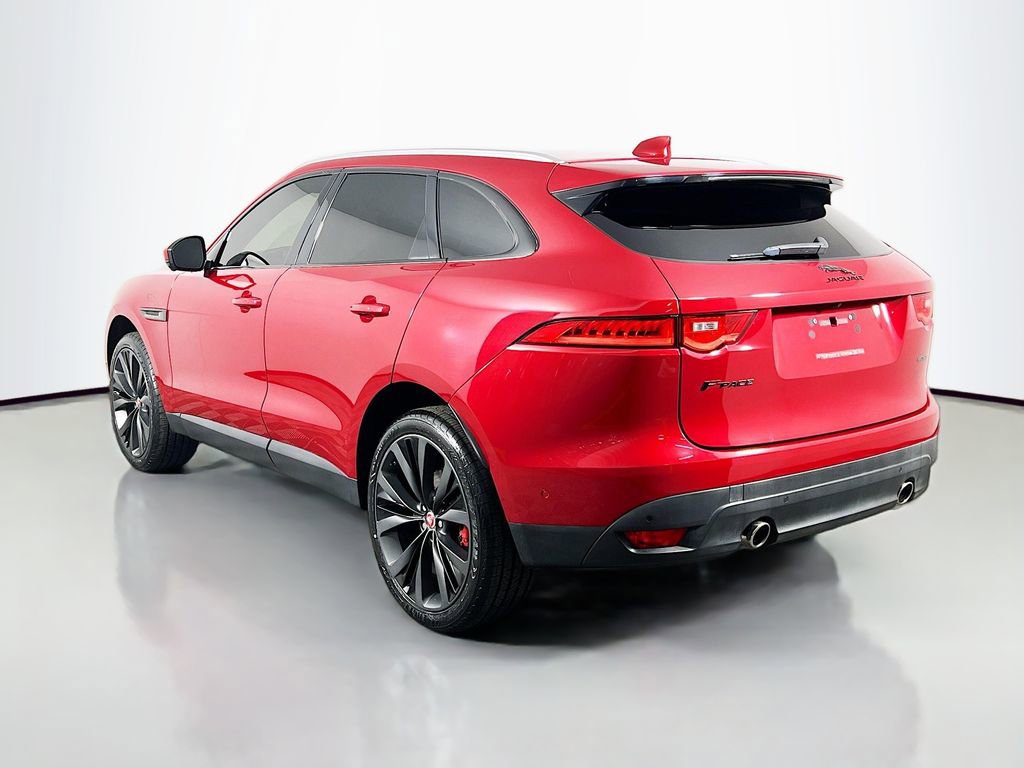 Used 2019 Jaguar F-PACE Portfolio image 7