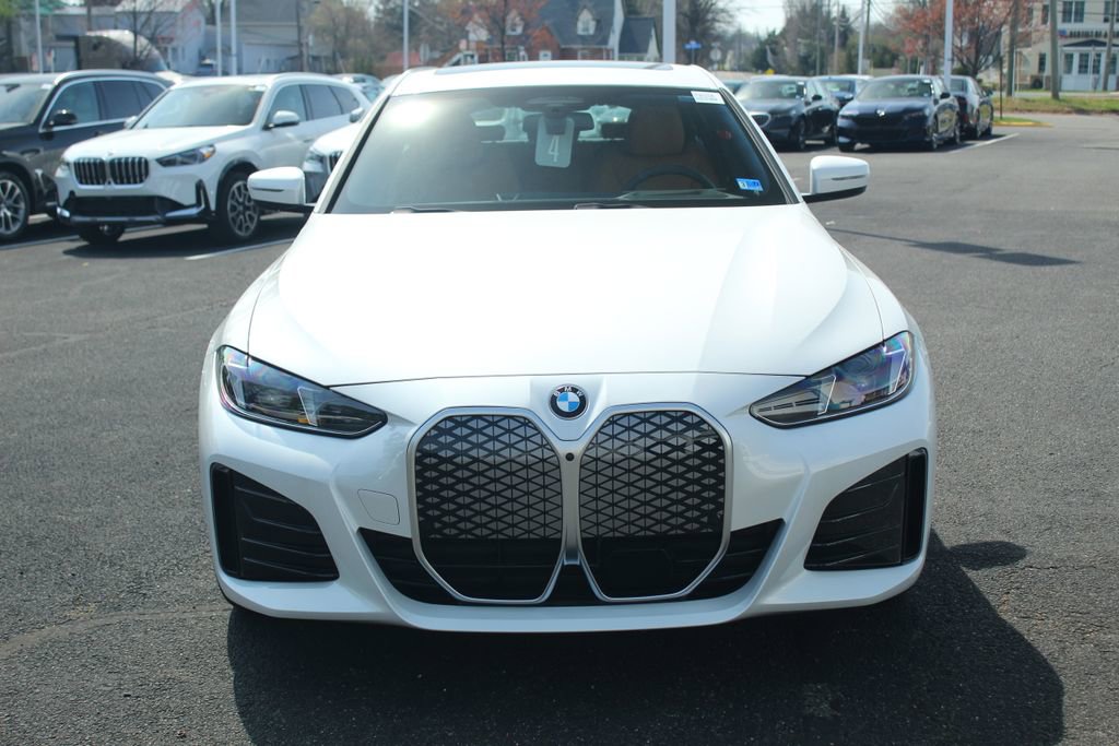 New 2026 BMW i4 xDrive40i w/ M Sport Package AWD/4WD image 3