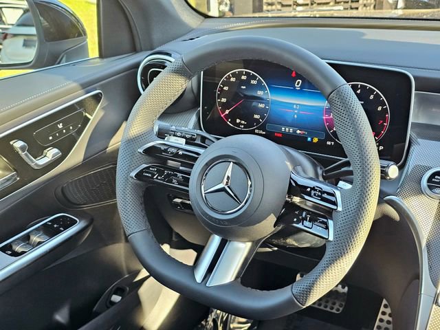 New 2026 Mercedes-Benz GLC 300 4MATIC image 26