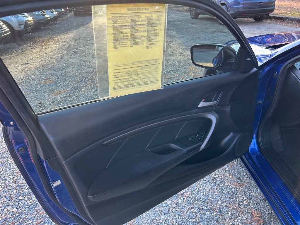 Used 2011 Honda Accord LX-S image 7