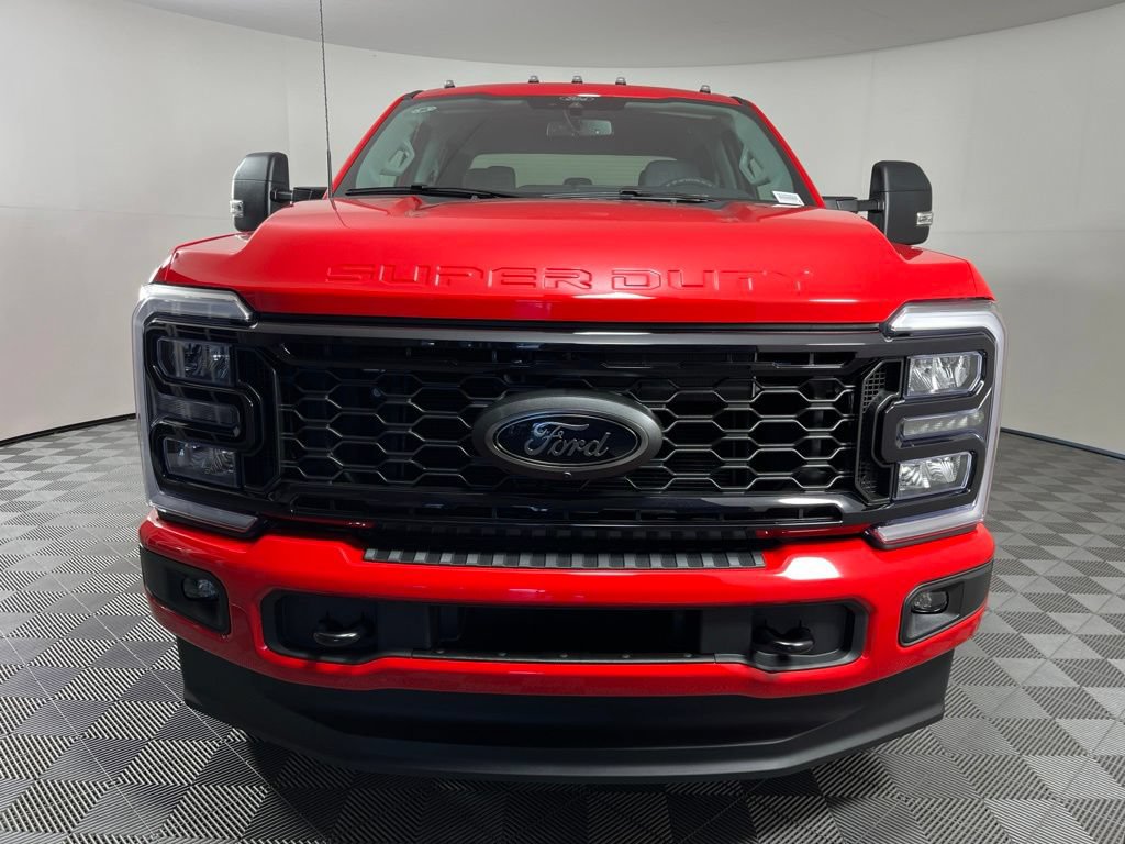Used 2026 Ford F350 XLT w/ XLT Premium Package AWD/4WD image 15