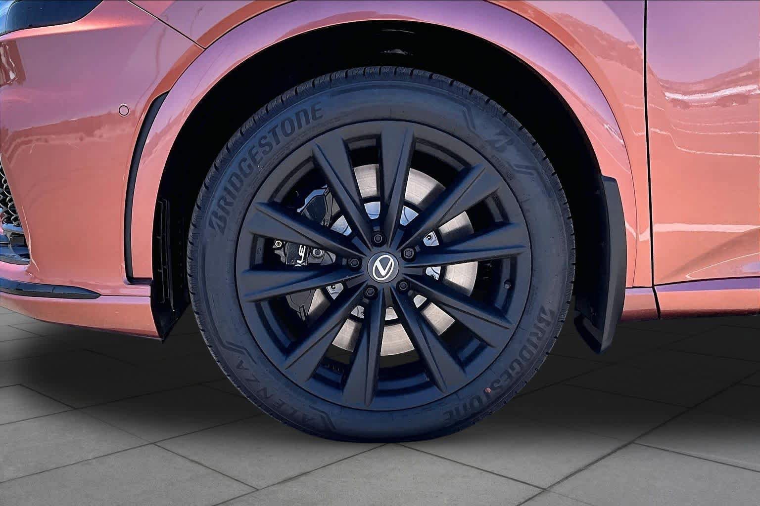 New 2026 Lexus RX 500h F Sport AWD/4WD image 11