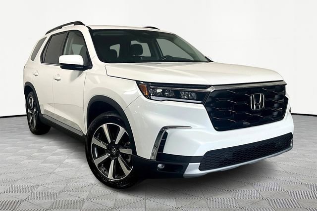 Used 2025 Honda Pilot Touring