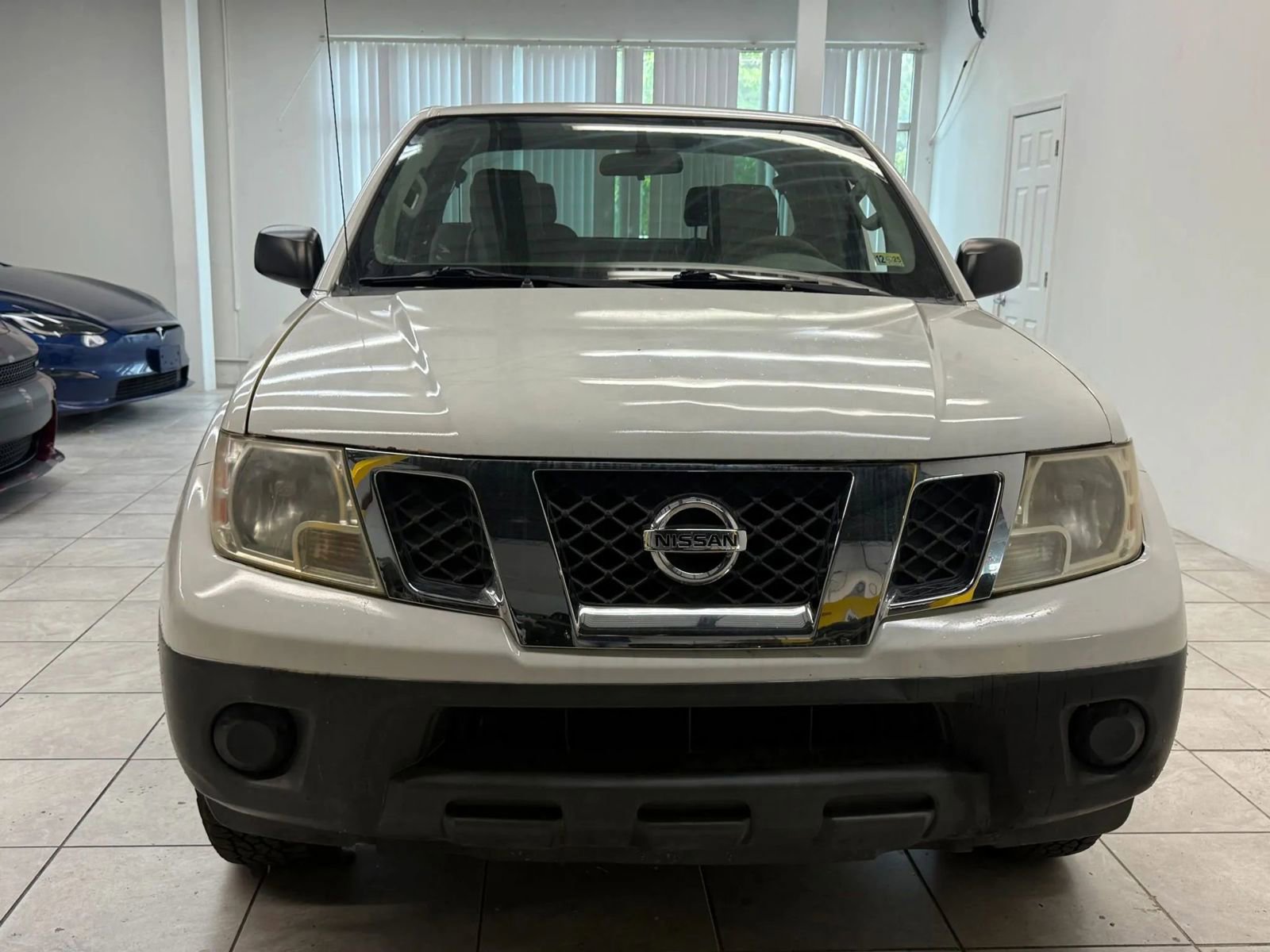 Used 2013 Nissan Frontier S image 2