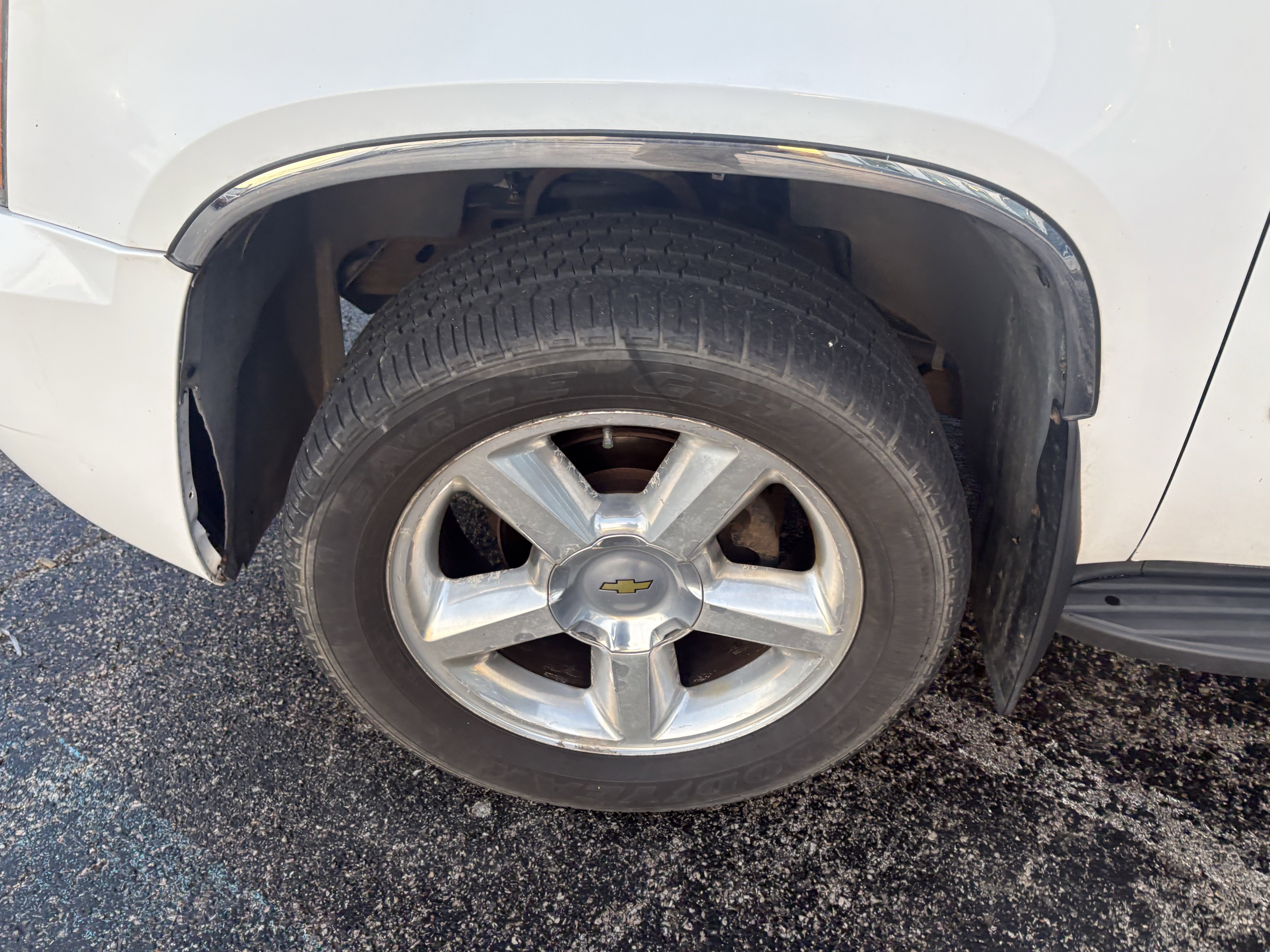 Used 2007 Chevrolet Tahoe LTZ w/ LTZ Preferred Equipment Group image 14