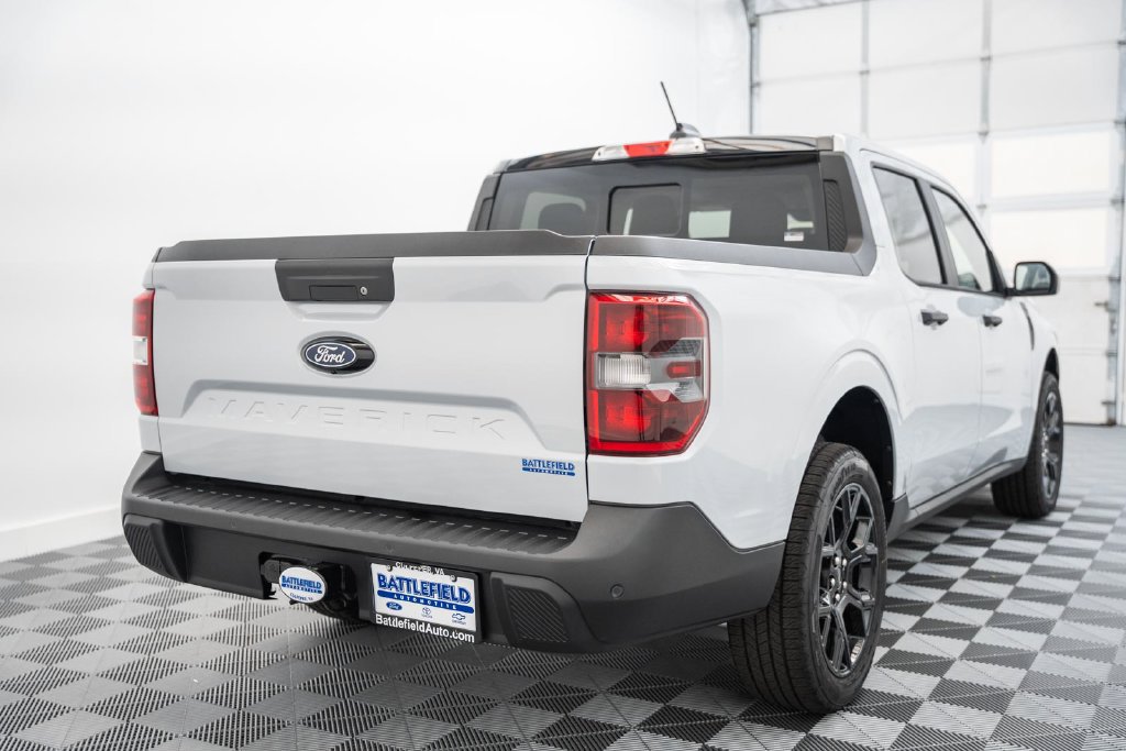New 2026 Ford Maverick XLT w/ Equipment Group 301A AWD/4WD image 4