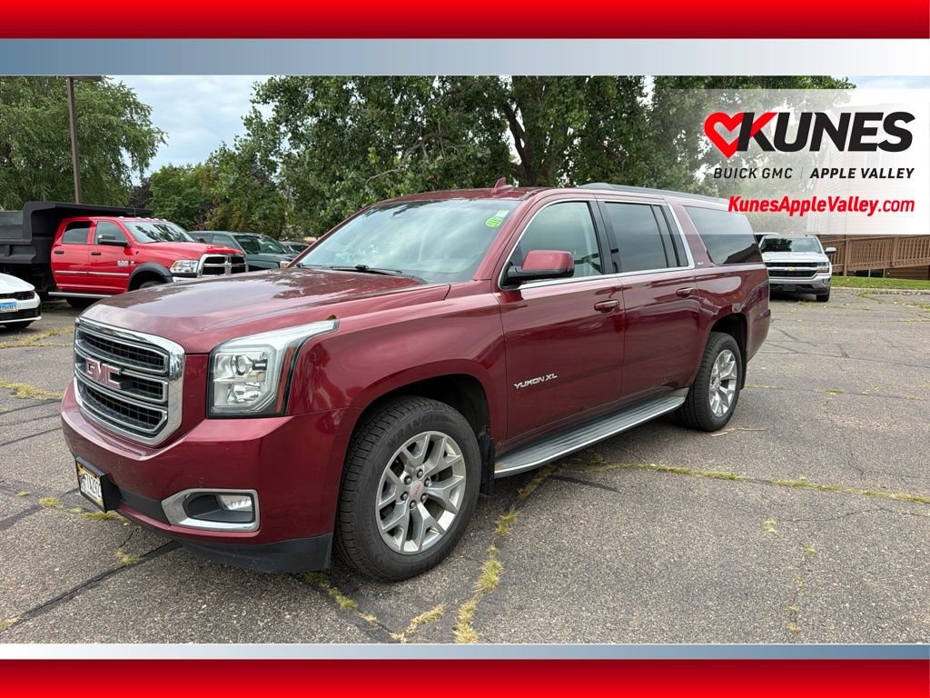 Used 2016 GMC Yukon XL SLT w/ Open Road Package AWD/4WD image 1