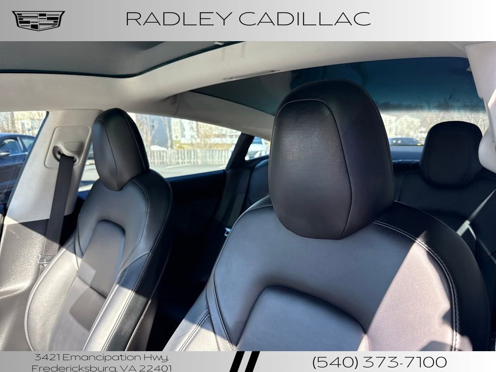 Used 2020 Tesla Model 3 Performance image 2