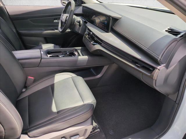 Certified 2025 Nissan Murano SV FWD image 20