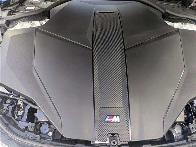 New 2026 BMW i7 M70 w/ Executive Package image 18