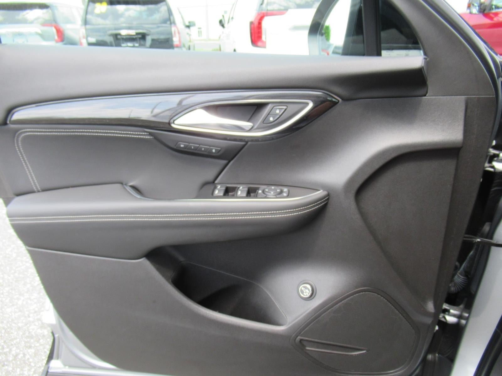 Used 2023 Buick Envision Essence w/ Sport Touring Package FWD image 20