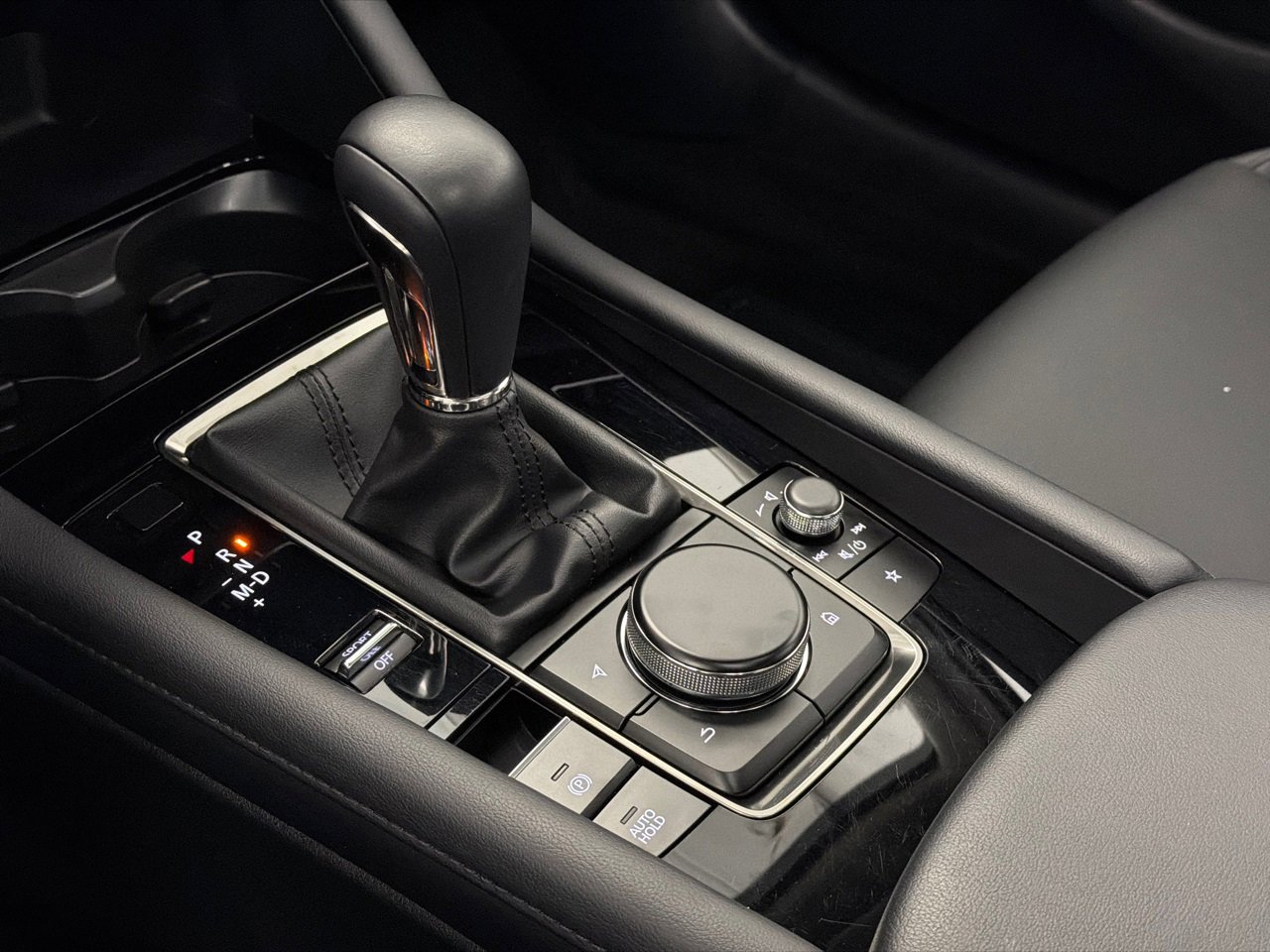 Certified 2025 MAZDA MAZDA3 s image 27