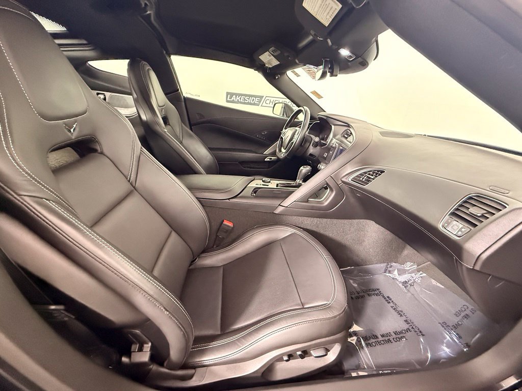 Used 2019 Chevrolet Corvette Stingray Coupe RWD image 21