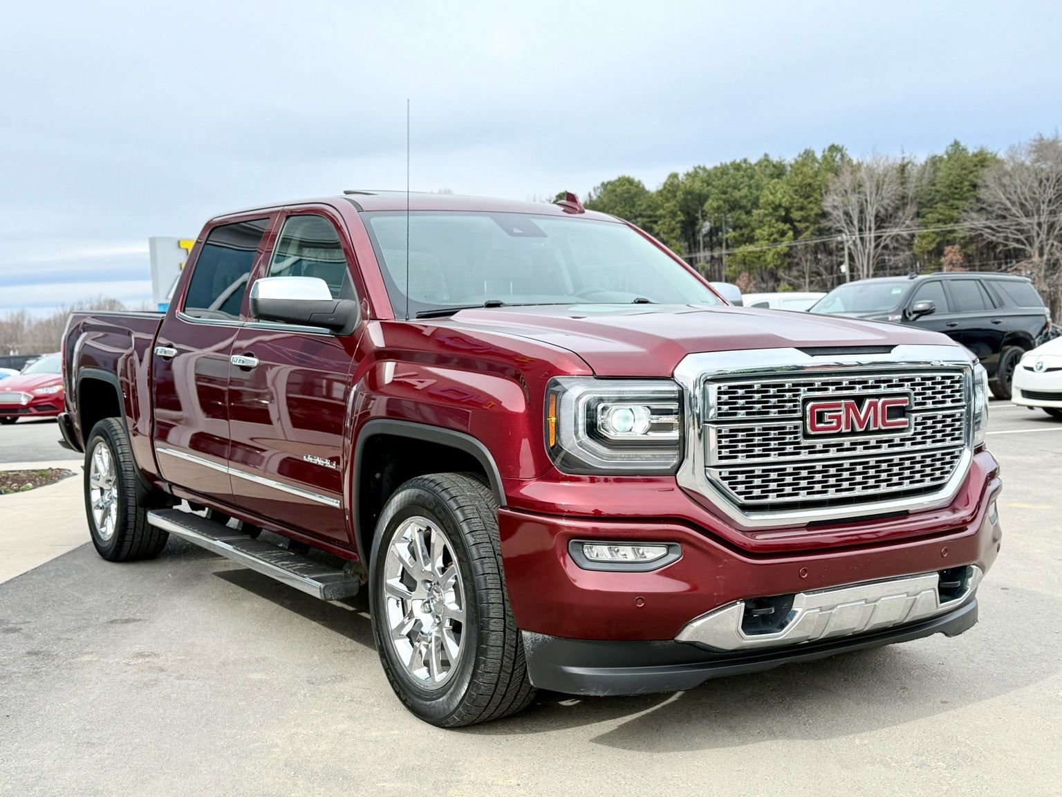 Used 2017 GMC Sierra 1500 Denali image 7