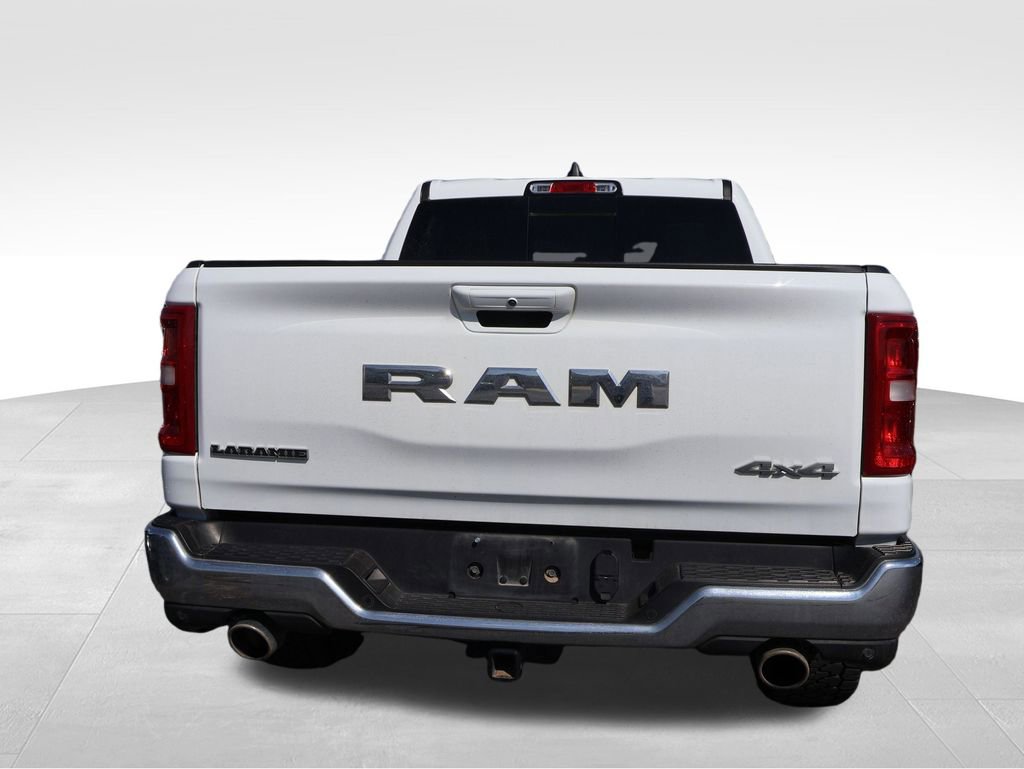 Used 2025 RAM 1500 Laramie image 14