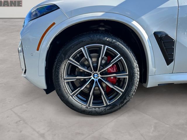 New 2026 BMW X5 xDrive40i w/ M Sport Package image 14