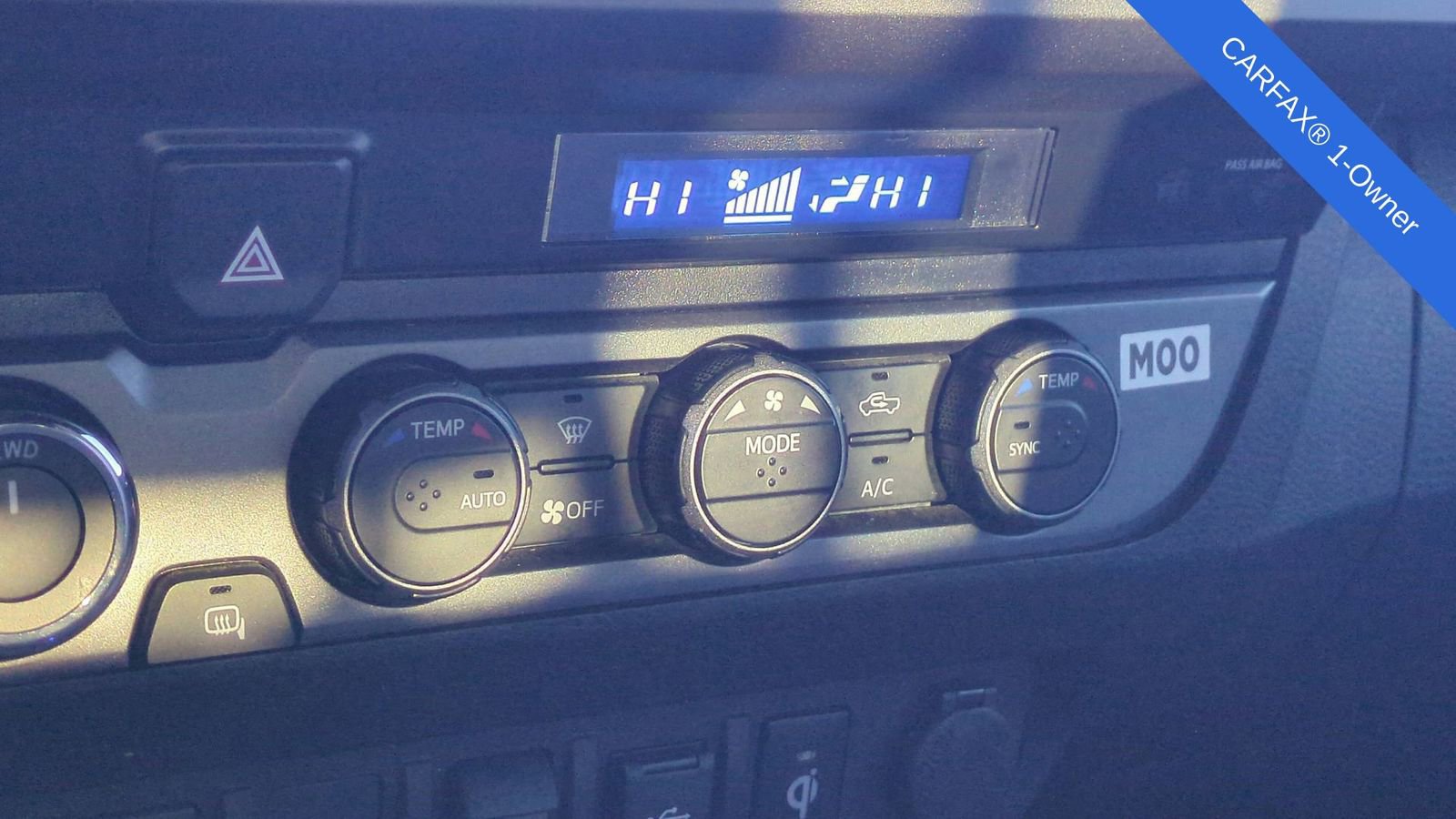 Used 2023 Toyota Tacoma TRD Sport image 30