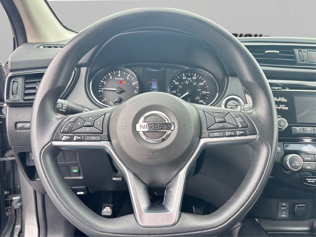 Used 2017 Nissan Rogue Sport SV AWD/4WD image 23