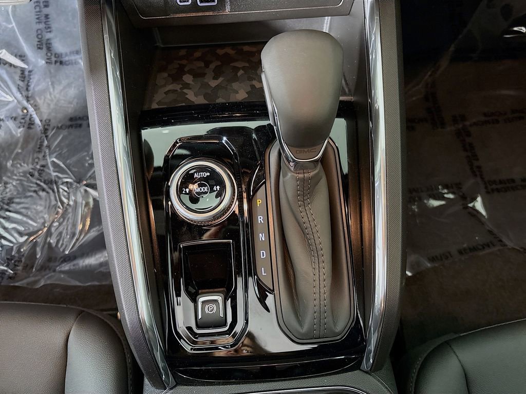 New 2025 GMC Canyon Elevation w/ Convenience Package image 16