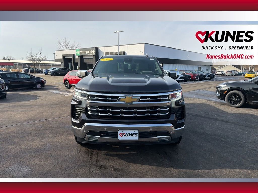 Used 2022 Chevrolet Silverado 1500 LTZ image 12