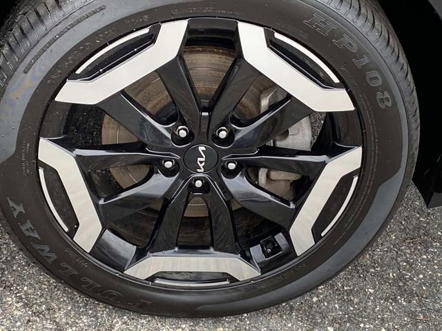 Used 2023 Kia Telluride EX image 33