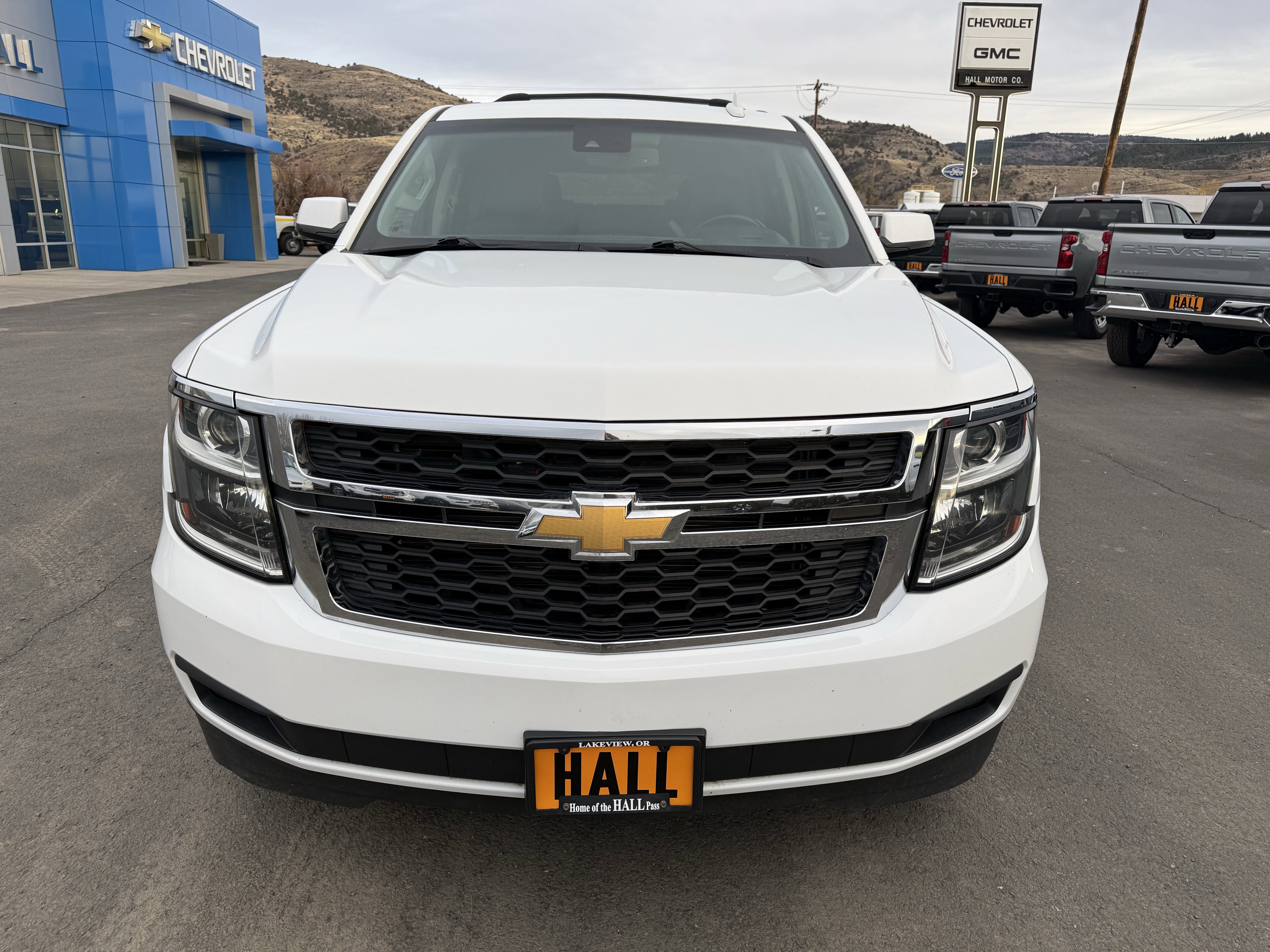 Used 2018 Chevrolet Tahoe LT image 2