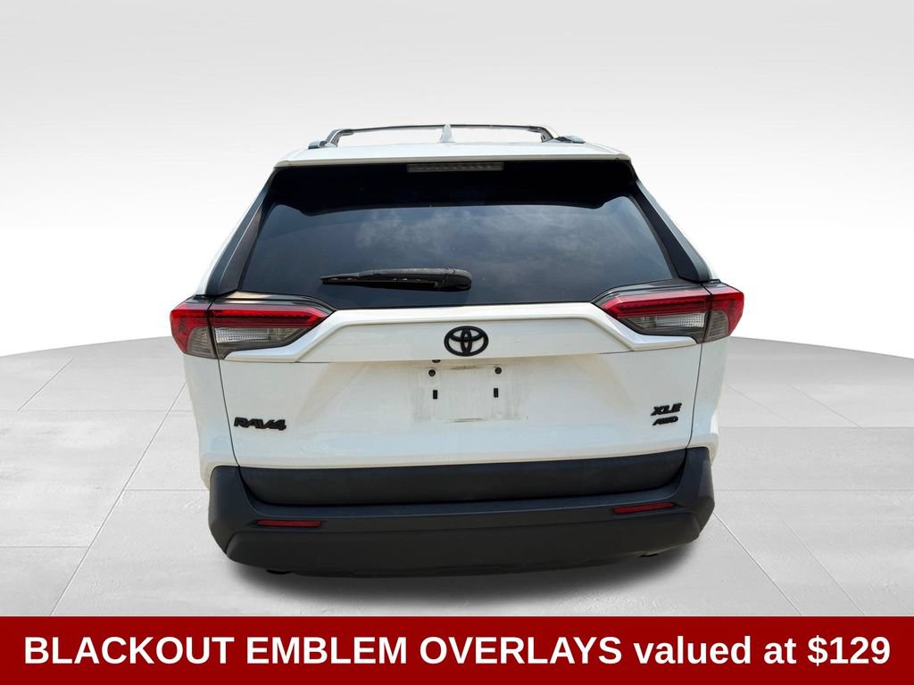 Used 2019 Toyota RAV4 XLE Premium w/ Cold Weather Package AWD/4WD image 5