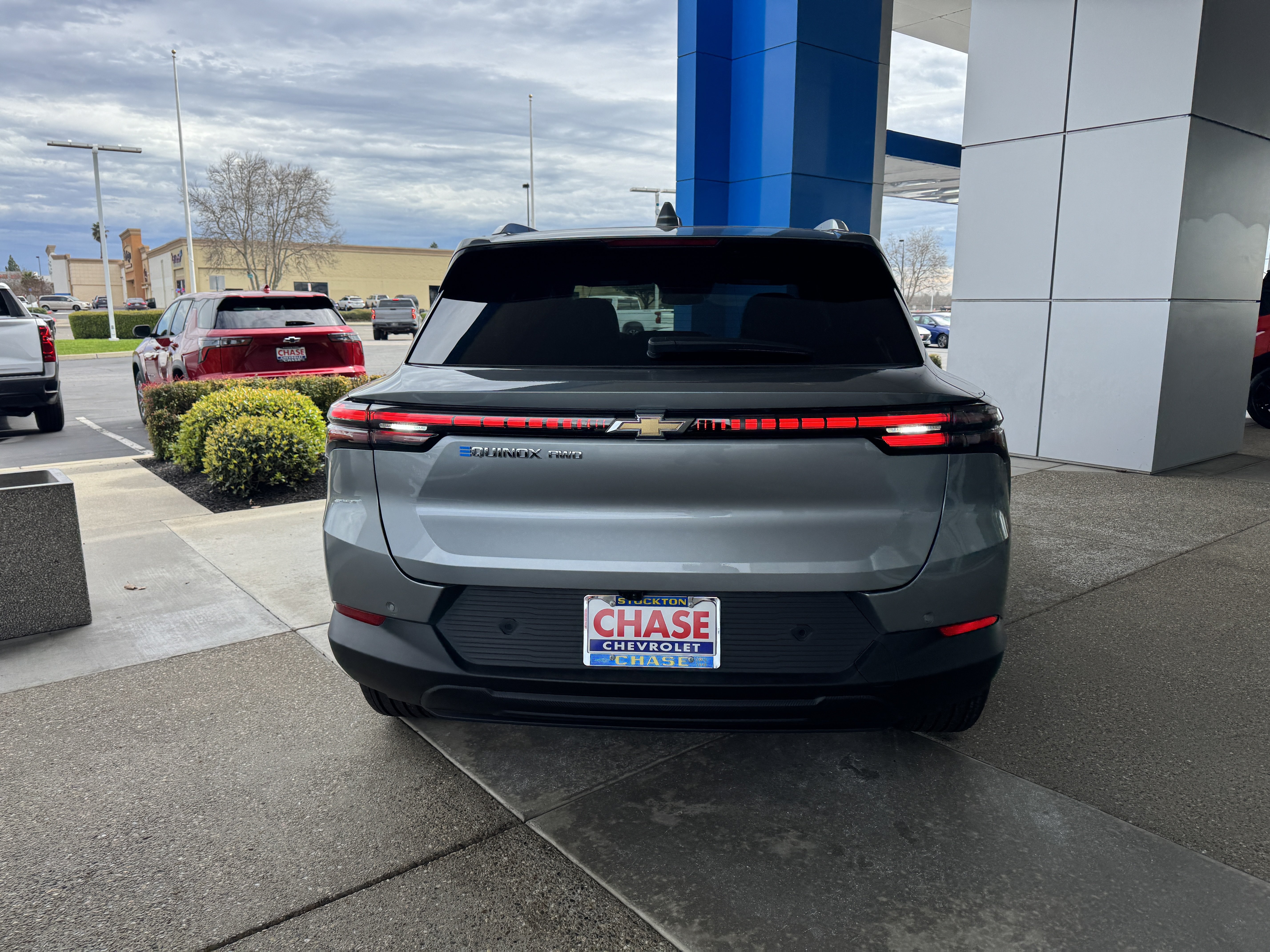 New 2026 Chevrolet Equinox EV LT AWD/4WD image 5