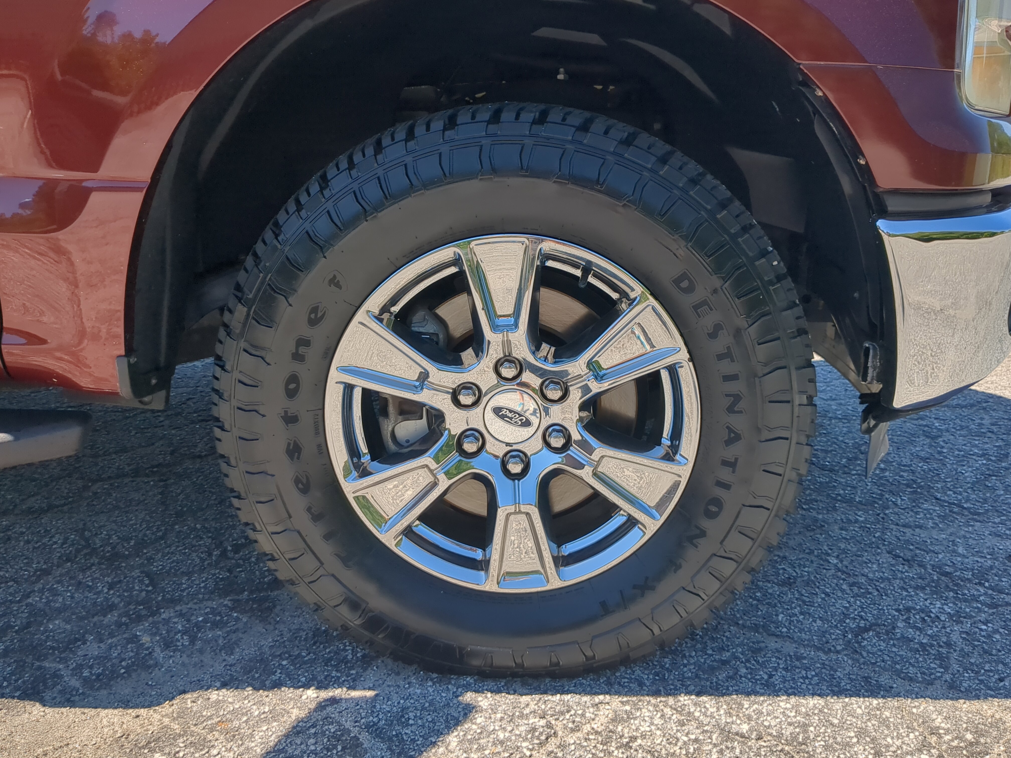Used 2015 Ford F150 XLT w/ Equipment Group 302A Luxury AWD/4WD image 9