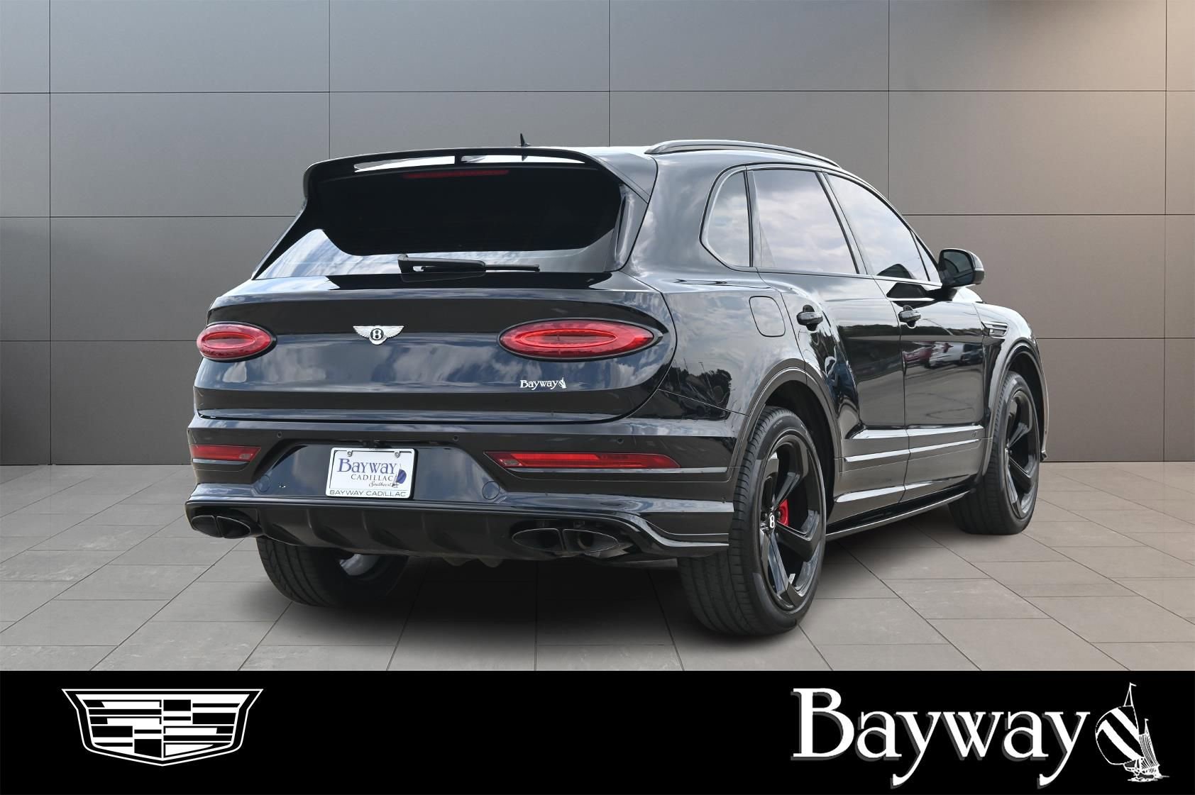 Used 2024 Bentley Bentayga AWD/4WD image 6