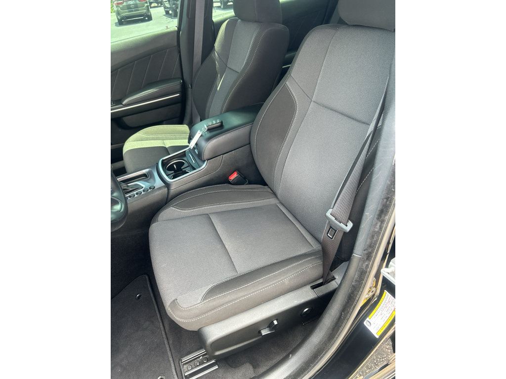 Used 2020 Dodge Charger SXT AWD/4WD image 13