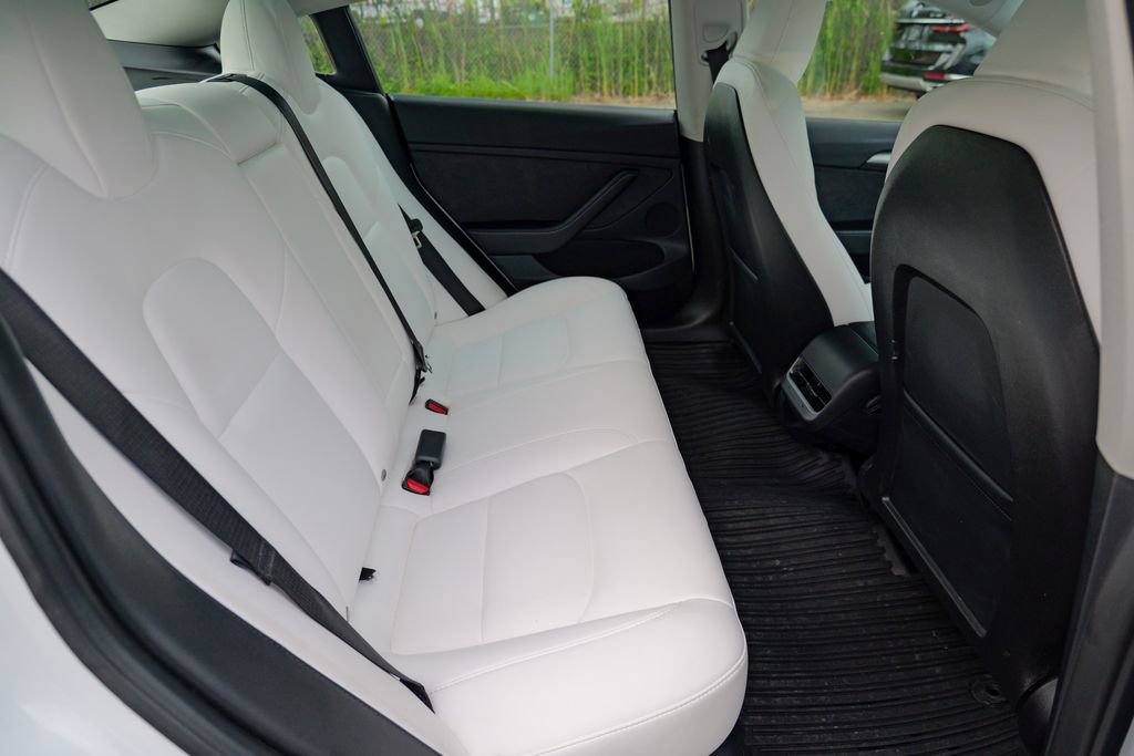 Used 2023 Tesla Model 3 Standard Range RWD image 27