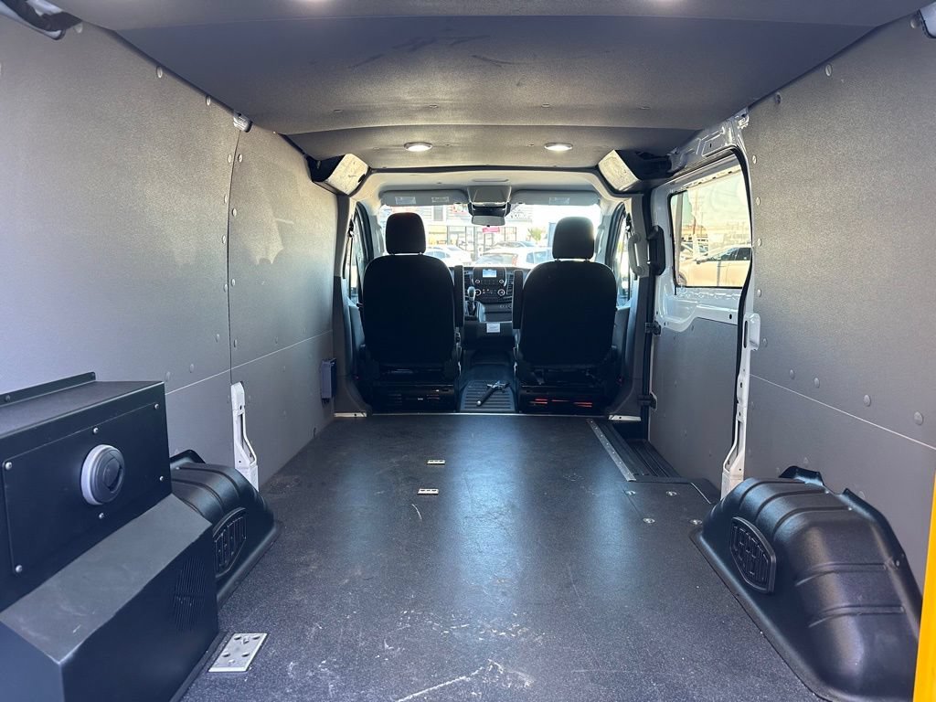 Used 2021 Ford Transit 250 Low Roof w/ Exterior Upgrade Package RWD image 22